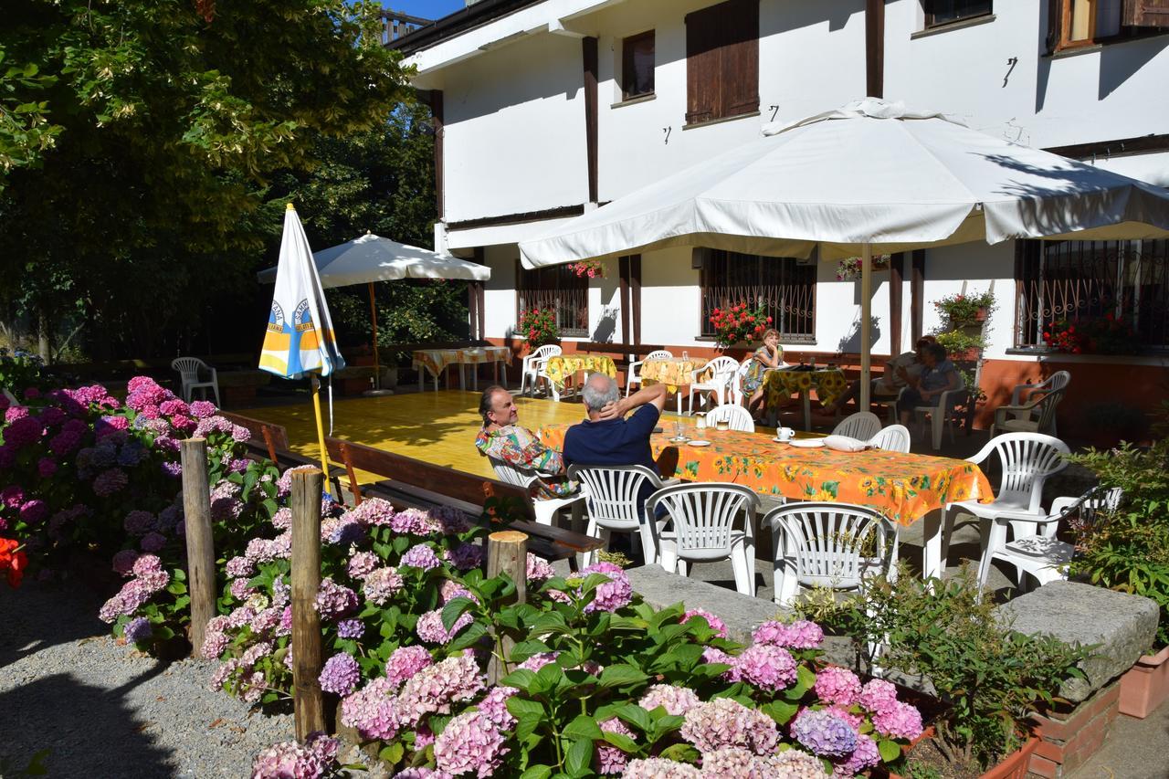 Albergo Rifugio Montecucco Piampaludo 外观 照片